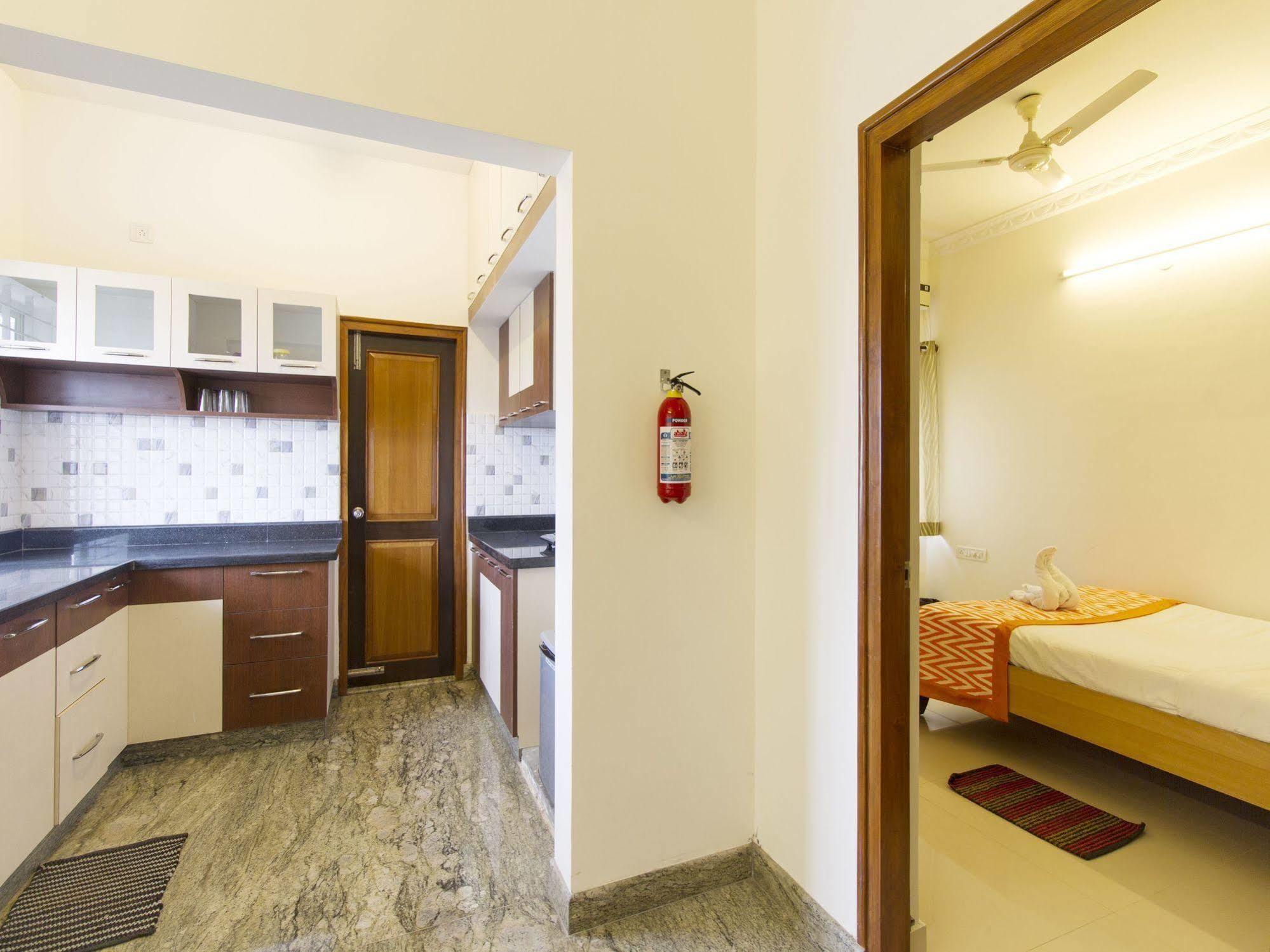 Eyrie Service Apartments Bangalore Esterno foto